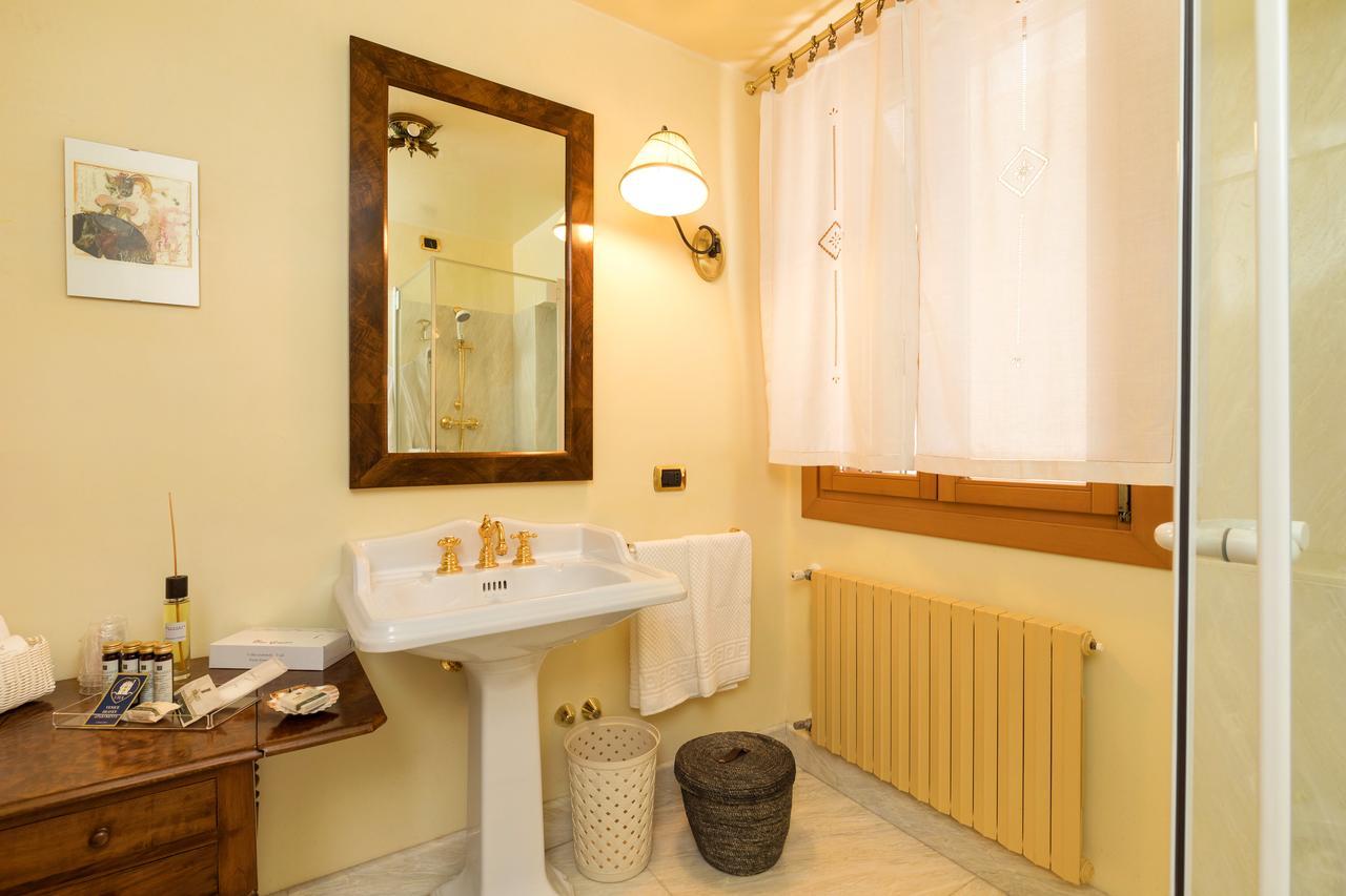 Apartamento Heaven San Marco 1 E 2, The Elegant A Stone S Throw From St S Square Venecia