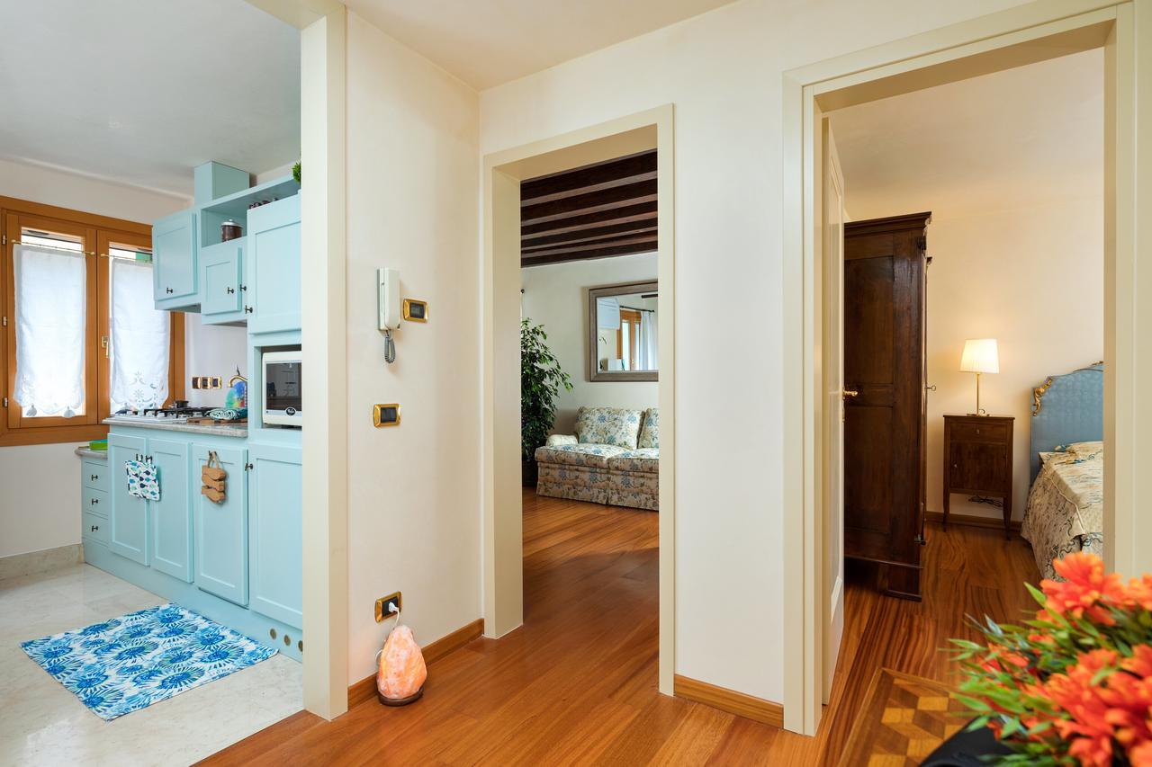 Heaven San Marco 1 & 2, The Elegant A Stone S Throw From St S Square Apartment *